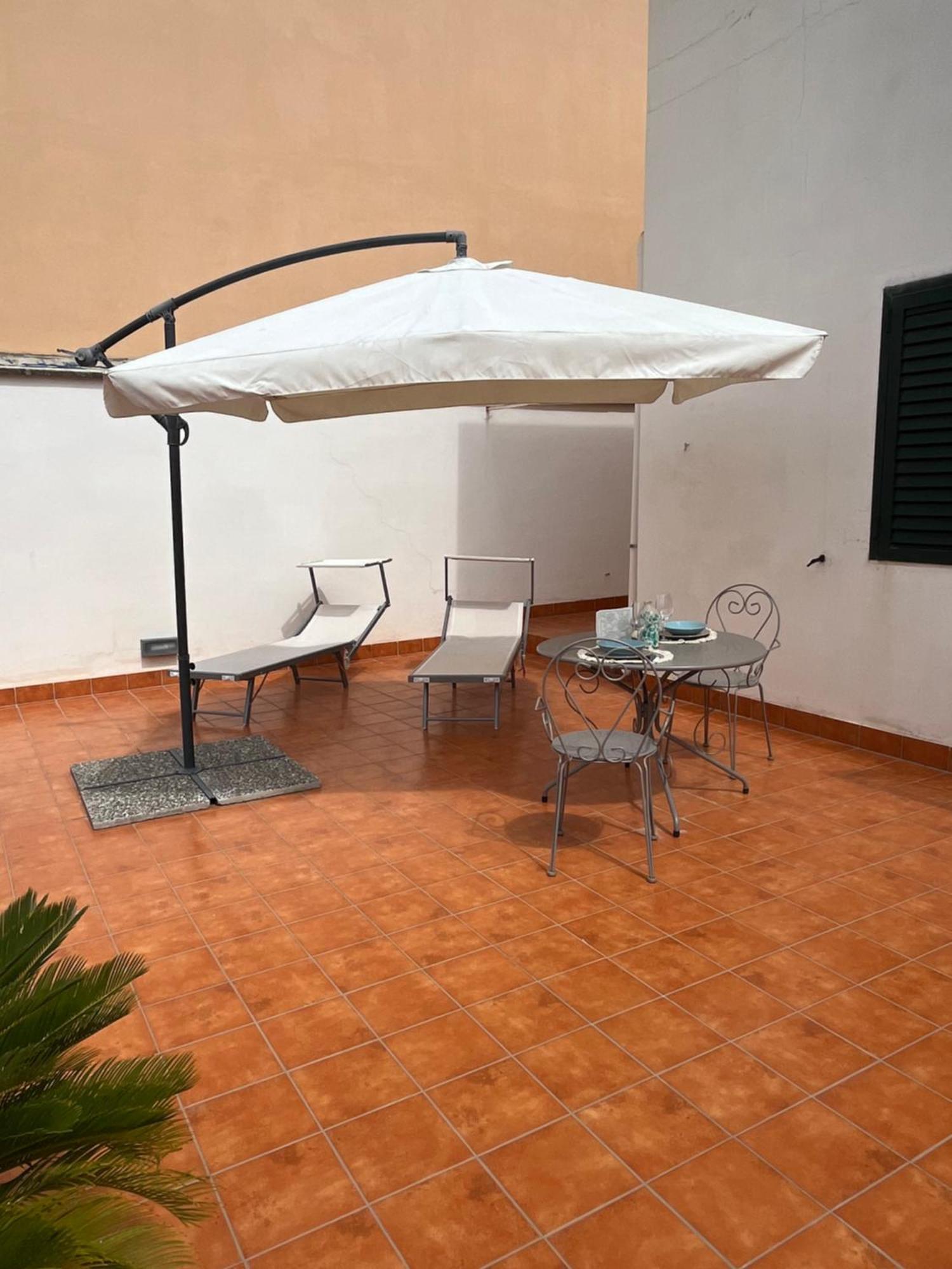 La Terrazza Di Nonno Ciccio Apartment Monopoli Luaran gambar